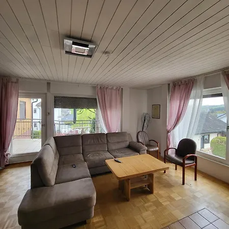 House In Nature דירה לוהמר